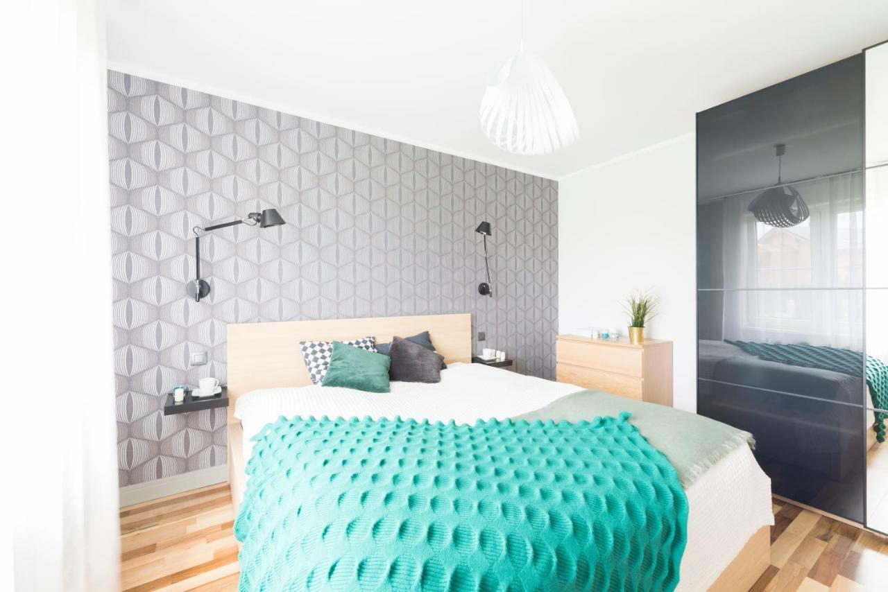 Apartament Kalinowo Golf - Salon Z Opcja Spania, Kuchnia I 2 Sypialnie, 1-6 Osob ニエスリツェ エクステリア 写真